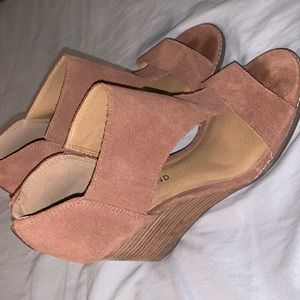 brown heels